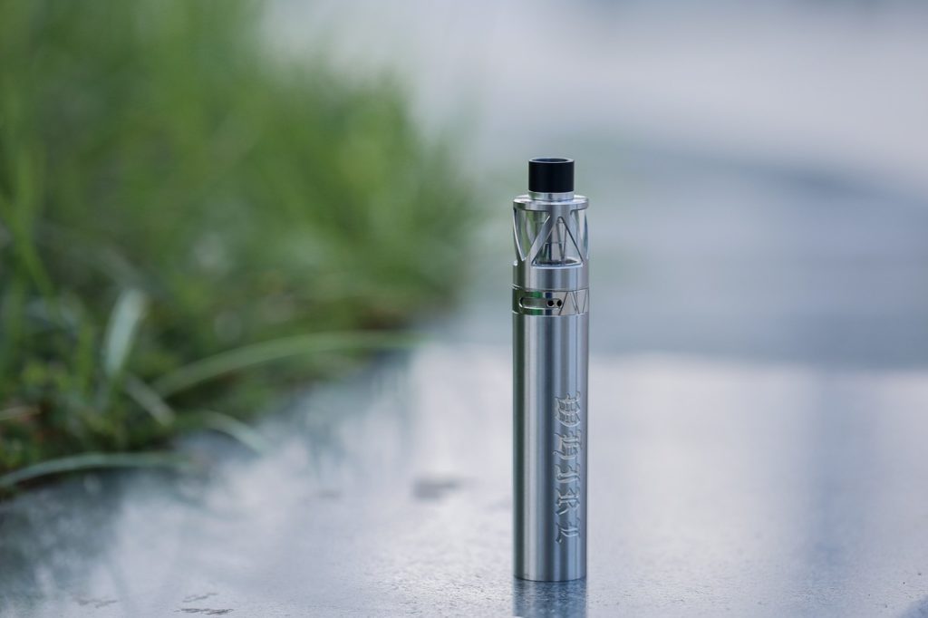 cigarette électronique à vapoter